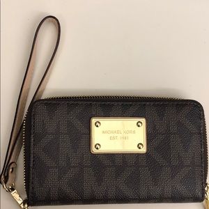 Michael Kors Phone case wallet